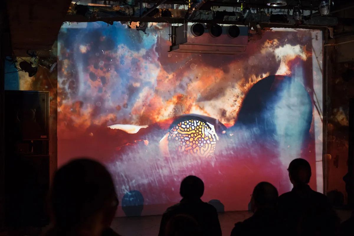 Live-Cinema Session in Tokyo with Unstumm — 9