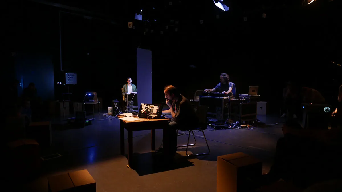 The Crimson Intellect ['agl-i-sorkh] - 2