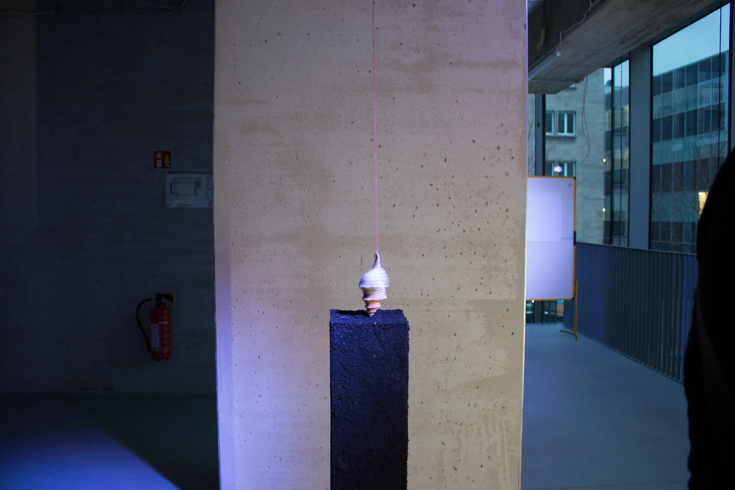 völlig Utopisch — 7