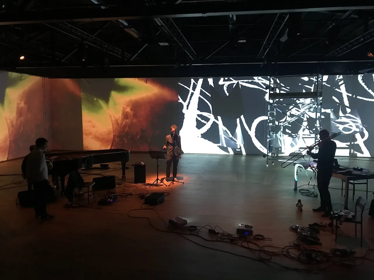 Honey Bunny - Hommage to Joseph Beuys - 3