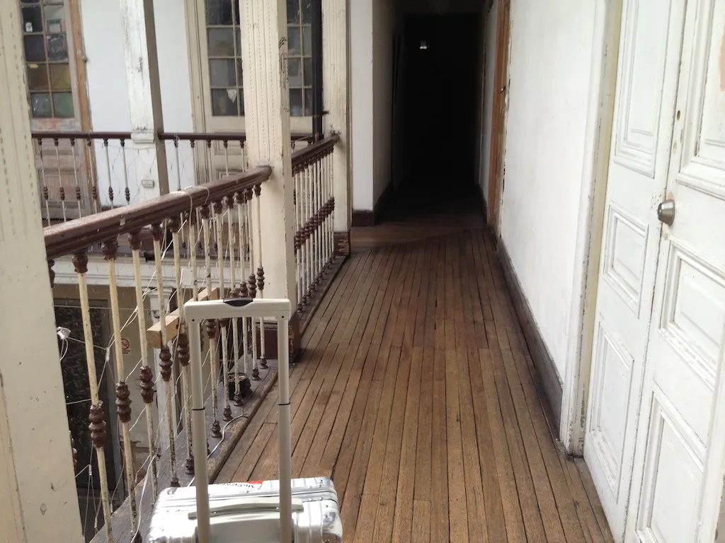 ocultar - disfrazar - disimular - 2