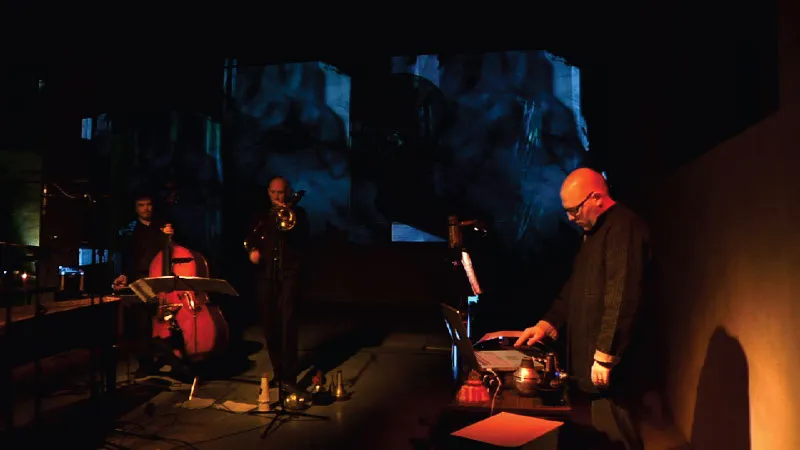 Tientos y Lucientes — 7